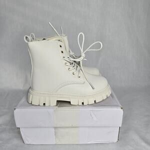 Kids Lace Up Side Zipper Boots Unisex Size 11 US / 28 EU Off White NIB